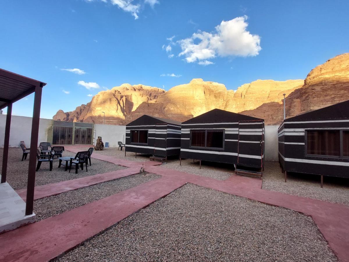 Wadi Rum Oryx Hostel & Tours Exterior foto